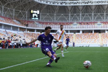 Zirvede, “Bir arkadaşa” bakıp çıktık