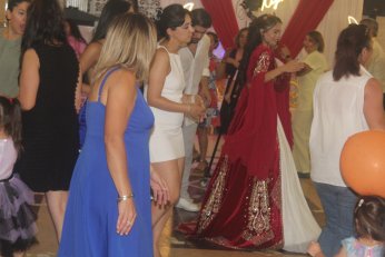 Sazı alah tarı çalah. Oynayalım Terekeme…