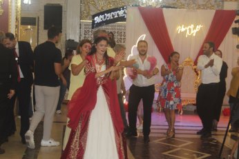 Sazı alah tarı çalah. Oynayalım Terekeme…