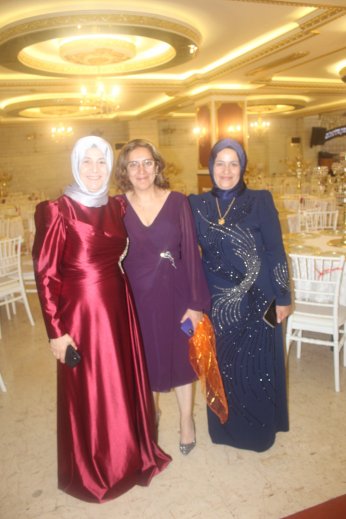 Sazı alah tarı çalah. Oynayalım Terekeme…