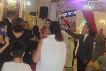 Sazı alah tarı çalah. Oynayalım Terekeme…