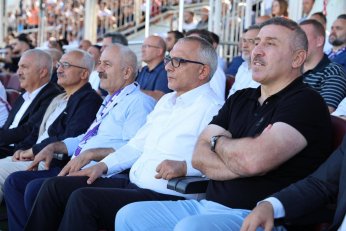 İki attık/kaçırdık. İki yedik. İki kaybettik. İkinciyiz…