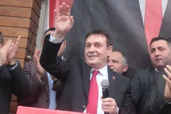 Ne dediyse yapmıştır. Yapacaktır