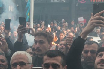 Ne dediyse yapmıştır. Yapacaktır