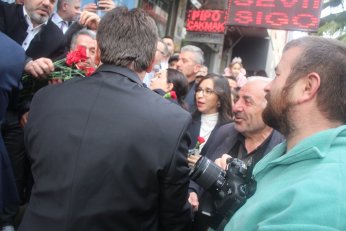 Ne dediyse yapmıştır. Yapacaktır