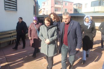 CHP Darıca Malik Ejder Uğur’a ağlıyor