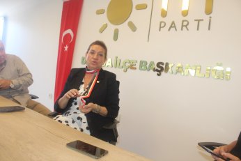 Hala Akşener sanıyorlardı Dervişoğlu broşürü bastırdım