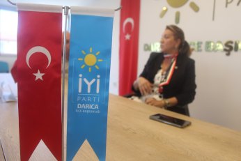 Hala Akşener sanıyorlardı Dervişoğlu broşürü bastırdım