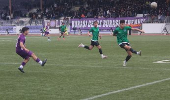 3’ncü Lig’e AZ kaldı AZ 