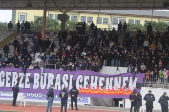 3’ncü Lig’e AZ kaldı AZ 