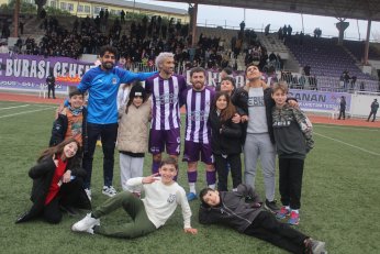 3’ncü Lig’e AZ kaldı AZ 