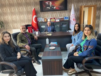 Şimal Altunlu iş hayatına  ikisi bir arada atılıyor