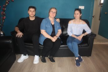 Şimal Altunlu iş hayatına  ikisi bir arada atılıyor