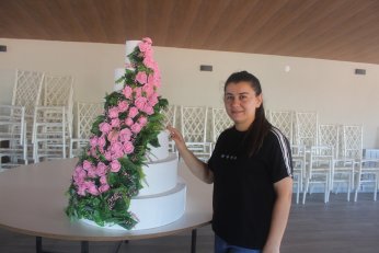 Şimal Altunlu iş hayatına  ikisi bir arada atılıyor