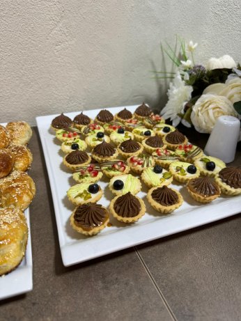 Şimal Altunlu iş hayatına  ikisi bir arada atılıyor