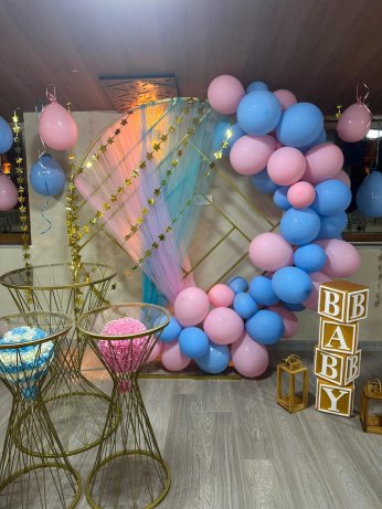 Şimal Altunlu iş hayatına  ikisi bir arada atılıyor