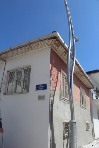 Tavşancıl’da kim kime dum duma!