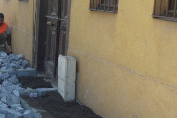 Tavşancıl’da kim kime dum duma!