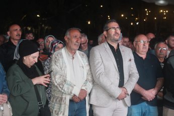 Yalnızca oy, destek  değil omuz istiyorum