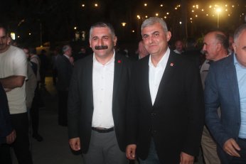 Yalnızca oy, destek  değil omuz istiyorum