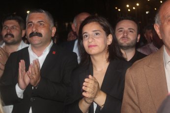 Yalnızca oy, destek  değil omuz istiyorum