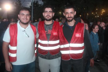 Yalnızca oy, destek  değil omuz istiyorum