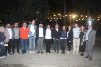 Yalnızca oy, destek  değil omuz istiyorum