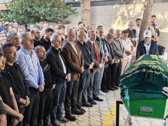 Ruhu dünyayı terk etti.  Bedeni mahallesinde 