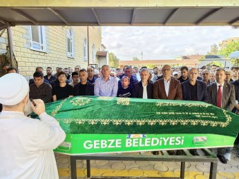 Ruhu dünyayı terk etti.  Bedeni mahallesinde 