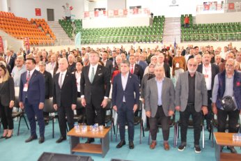 Ustalaştık. Dostu düşmanı tanıdık