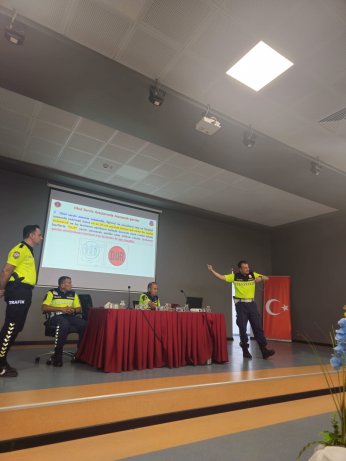 Servisçiler ve rehberler biliyor. Yurttaş da bilsin 