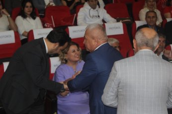 CHP Çayırova’da gemisini  kurtaran Dağıstan kaptan