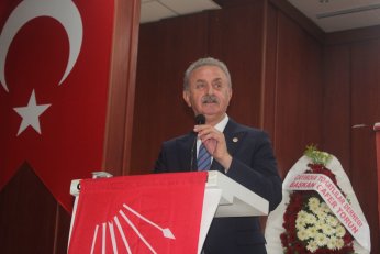 CHP Çayırova’da gemisini  kurtaran Dağıstan kaptan