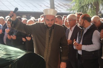 Dünya imtihanı öğretmekle geçti