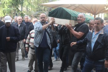 Dünya imtihanı öğretmekle geçti