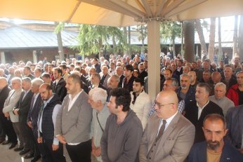 Dünya imtihanı öğretmekle geçti