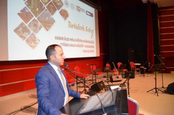 Türküler de onları söylerdi. Bu sefer onlar türkü söyledi