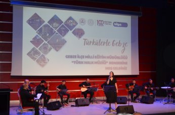 Türküler de onları söylerdi. Bu sefer onlar türkü söyledi