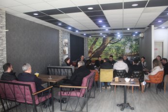 Yeri geldiğinde halka  rağmen önlem almalı