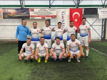 Dört takım birbirini “yedi”