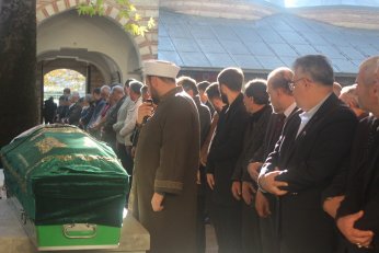 Peri anne melek oldu. Cennete uğurlandı