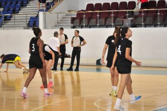 Darıca Basketbol Feneri Darıca’da görücüye çıkıyor 