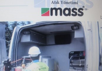 Mass halka siyanürü  kâr hırsıyla soluttu