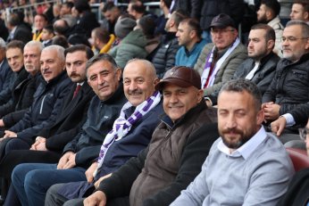 Yine çok bir güzeliz. Yine de biz lideriz