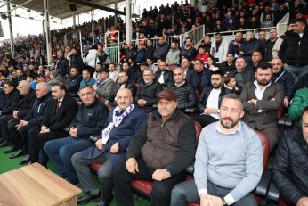 Yine çok bir güzeliz. Yine de biz lideriz