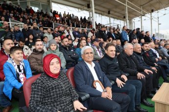 Yine çok bir güzeliz. Yine de biz lideriz