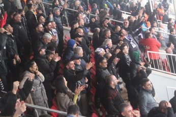 Yine çok bir güzeliz. Yine de biz lideriz