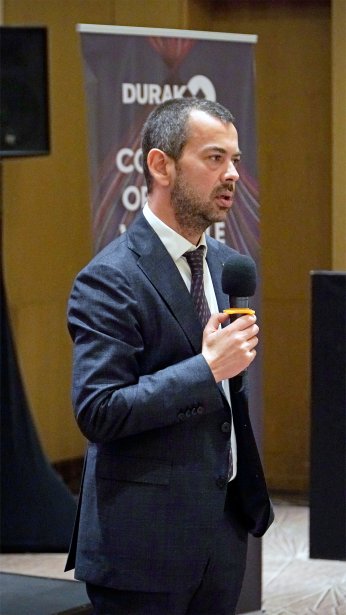 Azerbaycan’da dur Durak bilmiyor