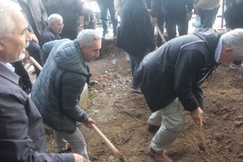 Sendikası, partisi ve Gebze “Razıyız” diye uğurladı 