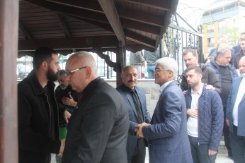 Sendikası, partisi ve Gebze “Razıyız” diye uğurladı 